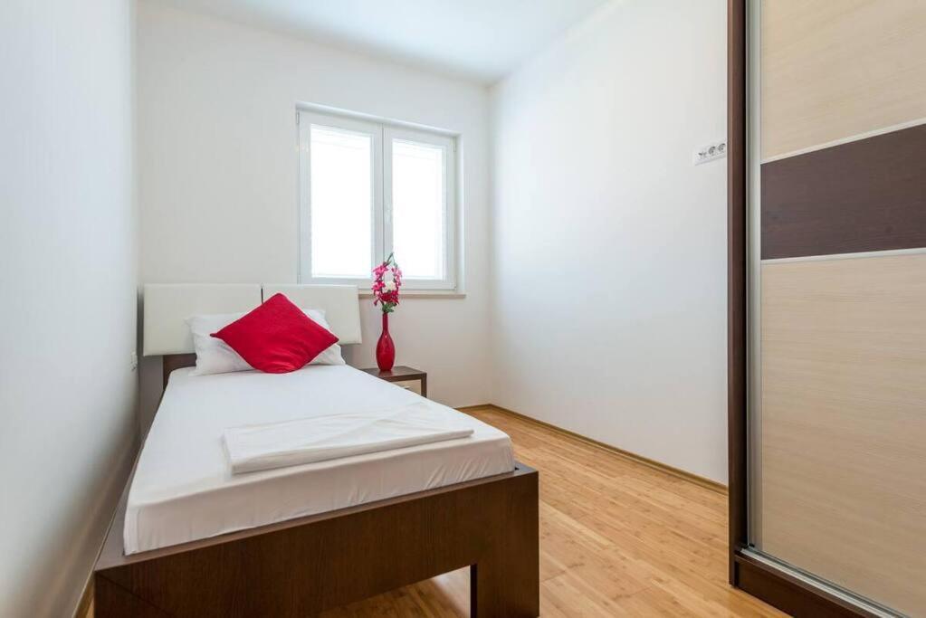 Apartment Belvedere With Magnificent Sea View Terrace Dubrovnik Exterior foto